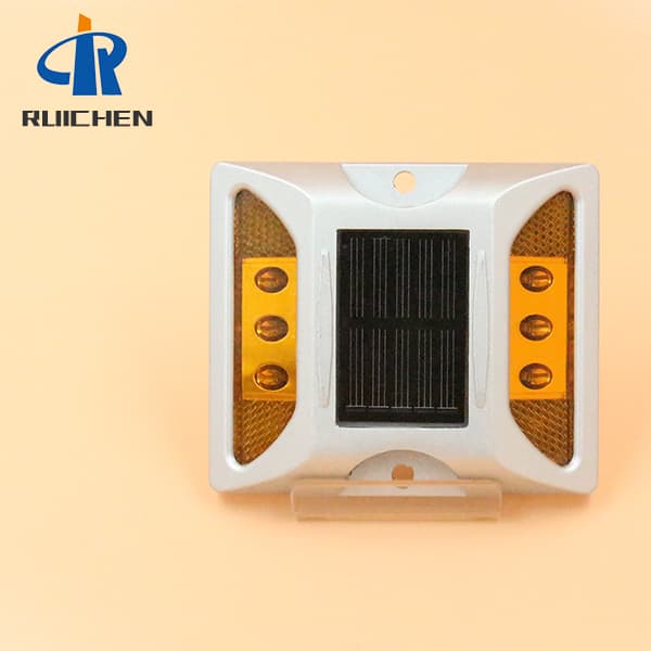 Underground Road Reflective Stud Light In China With Stem